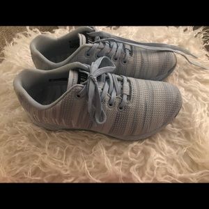 ICE BURST TRAINER (WOMEN'S) - 7.5 / ICE BURST